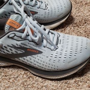 Brooks ghost 8.5 shoes